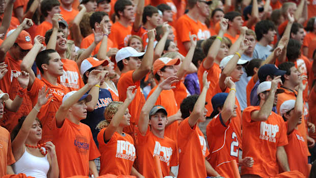 Clemson fans cheering Tigers in Memorial Stadium